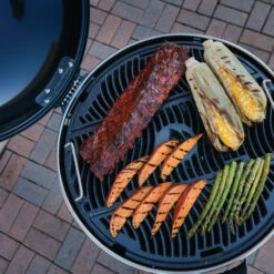 Napoleon Grills Pro Charcoal Kettle Grill 22.5 Inch PRO22K-LEG-2(Napoleon Grills Pro Charcoal Kettle Grill 22 5 Inch Pro22k Leg 2) -Barbecue Supplies Store Charcoal PRO22K Life Detail Food 1